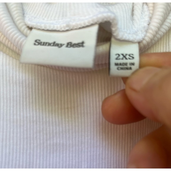 Aritzia Sunday Best, white ribbed, long sleeve turtleneck, 2XS but fits XS/S - Picture 2 of 6